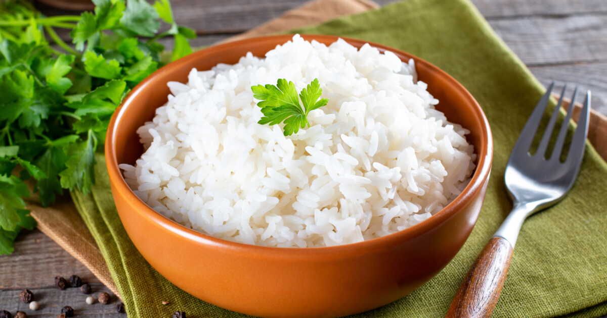 Réduisez les calories de votre riz cuit grâce à une astuce scientifique