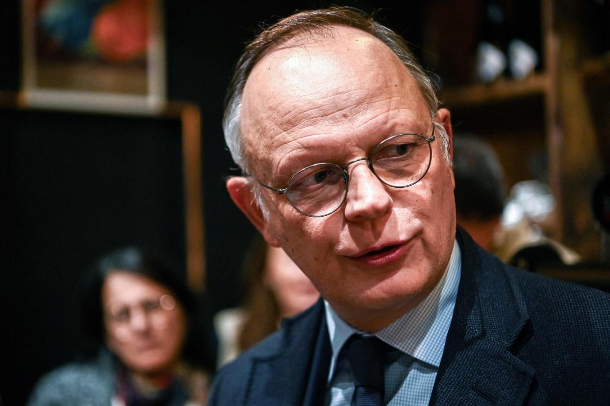 Edouard Philippe exhorte ses députés à s'abstenir sur le budget de la Sécurité sociale