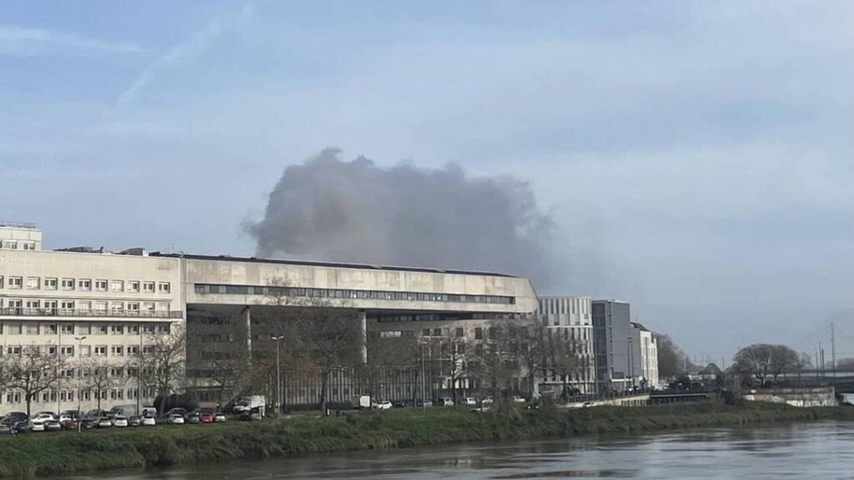 Un impressionnant incendie ravage un appartement à Nantes