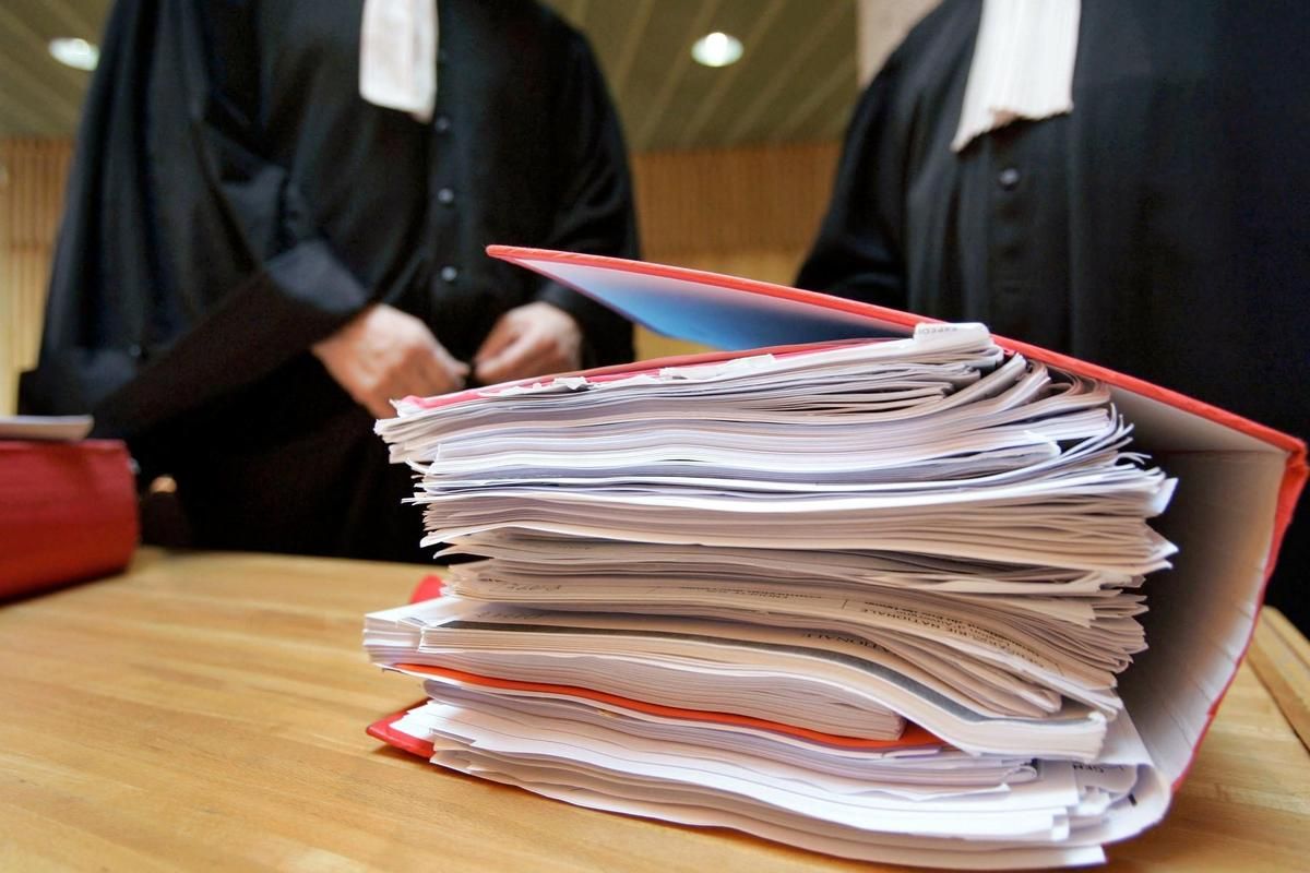 Le procès du cyberharcèlement visant le député Aly Diouara : des peines de prison en jeu