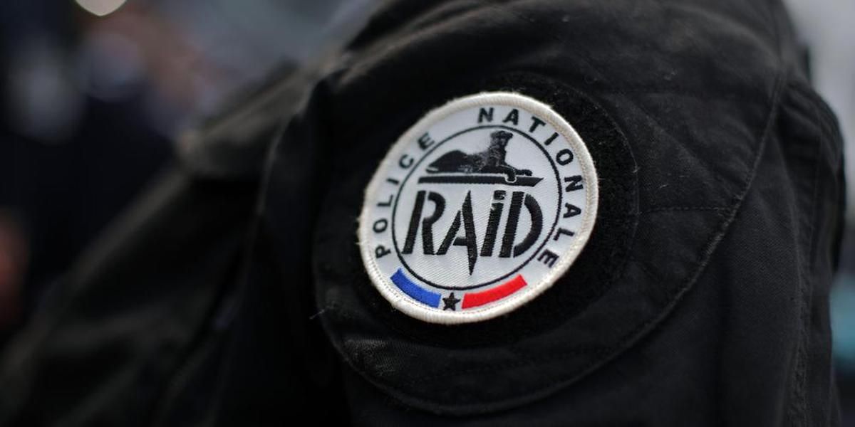 Un homme placé en garde à vue après des menaces et la découverte d'armes en Vendée