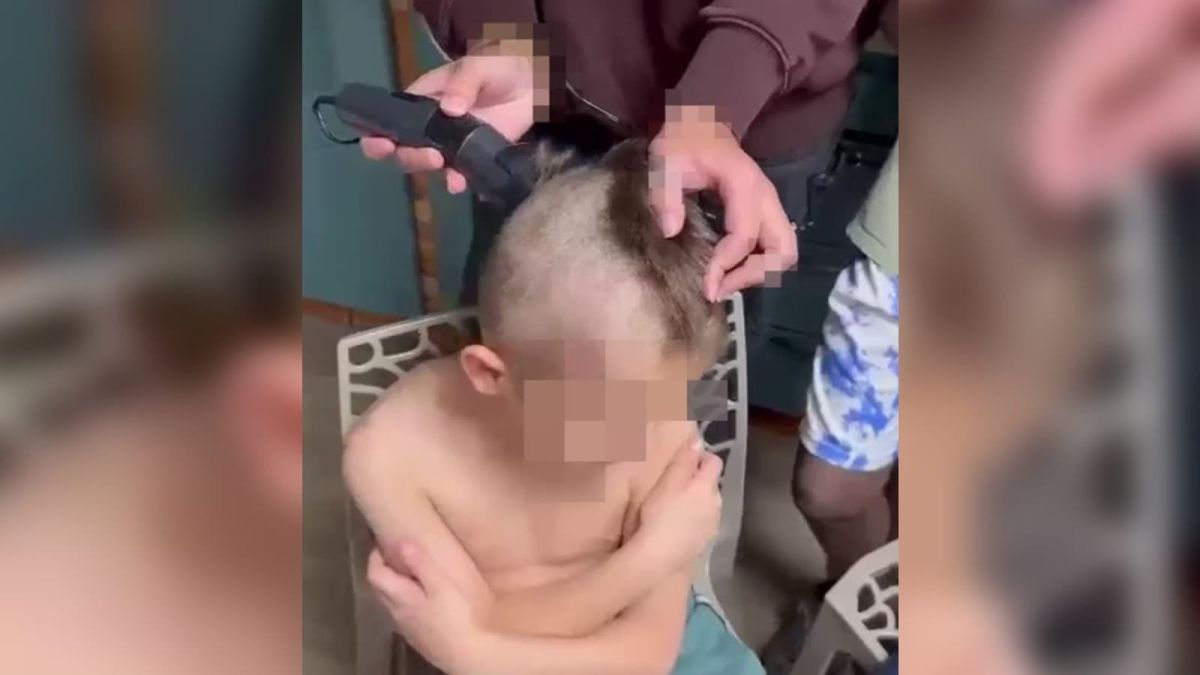 L'alerte déclenchée par la coupe de cheveux d'un enfant dans un foyer