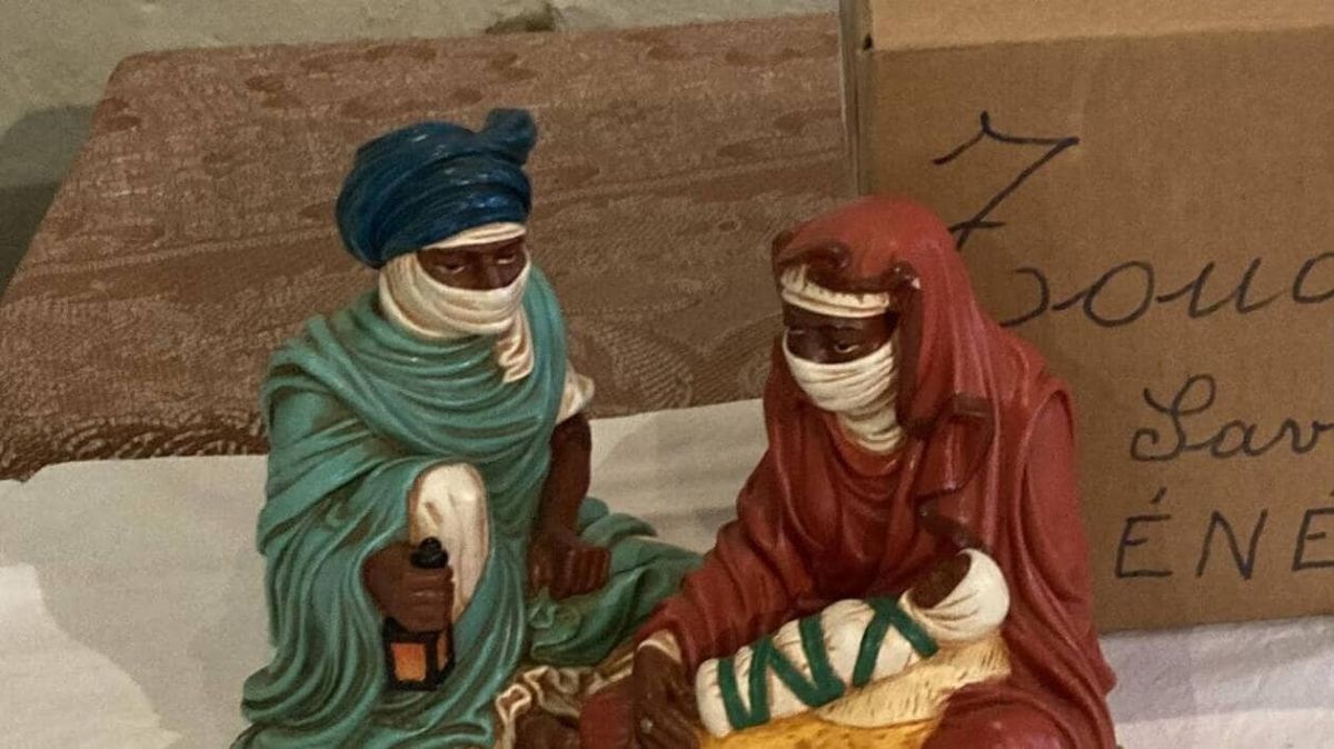 Un voyage au cœur des crèches du monde à Saint-Juvat