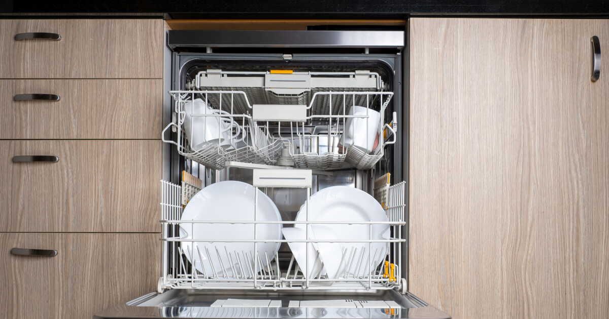 Entretenez votre lave-vaisselle pour une vaisselle éclatante