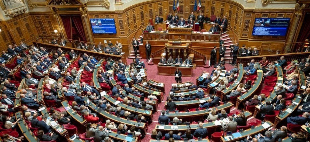 Budget 2026 : Les critiques acerbes du ministre Lescure face à un déficit jugé alarmant