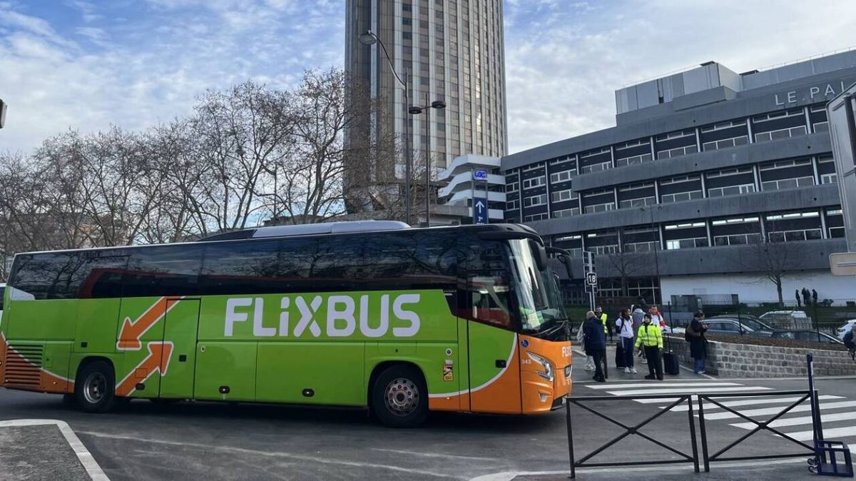 Une nouvelle gare routière fait peau neuve à Paris