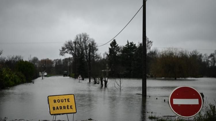 Crues : vigilance jaune pour six départements ce samedi