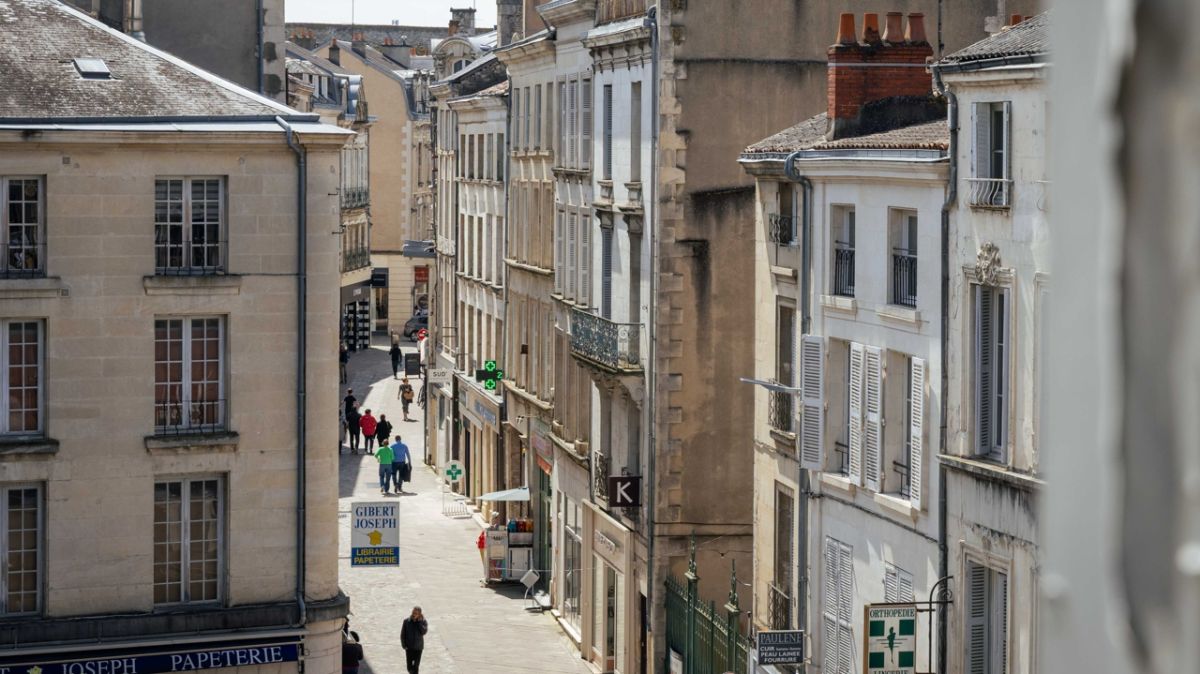 Le commerce en difficulté dans la Vienne : un constat alarmant