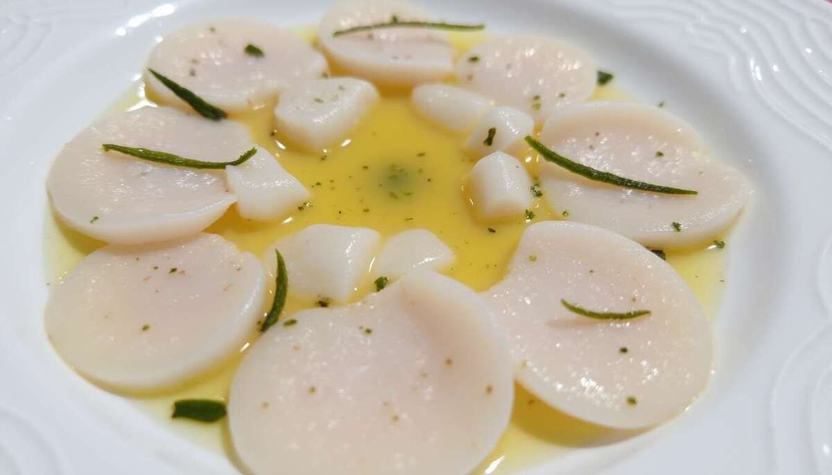 Dégustez un tartare de saint-jacques à la fraîcheur éclatante