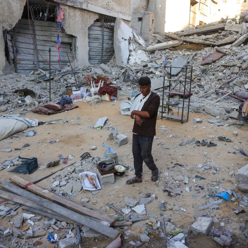 Israël bloque l'accès de Gaza à 37 ONG : un coup dur pour l'aide humanitaire