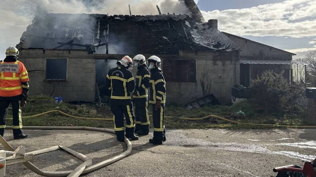 Un feu dévastateur ravage une maison à Gourin, un occupant sauvé des flammes