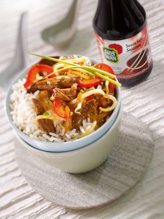 Recette de nouilles et légumes sautés au soja