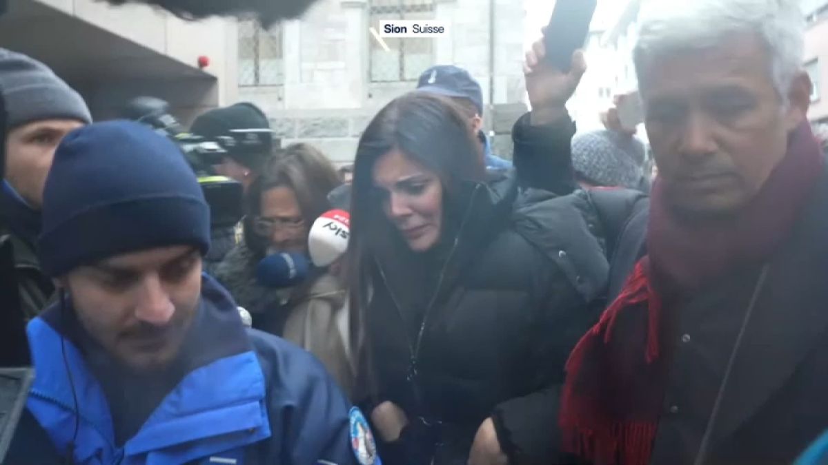 Incendie tragique à Crans-Montana : les excuses émouvantes de la propriétaire du bar