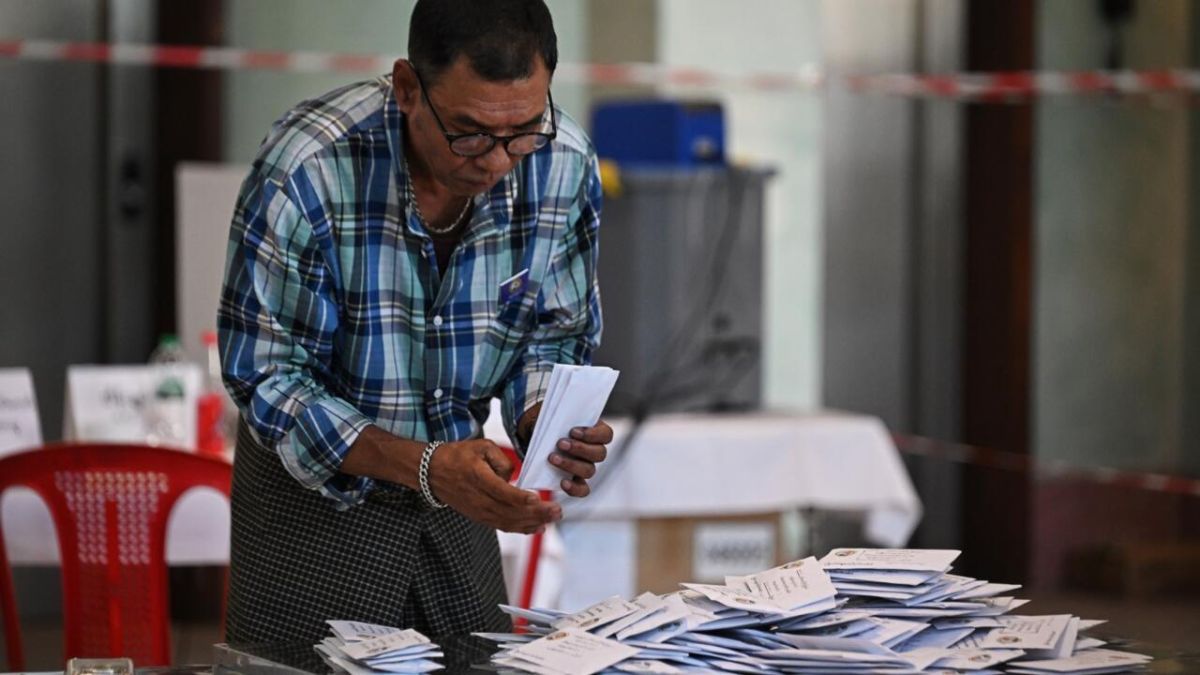 Les élections birmanes : vers une façade de démocratie ou une nouvelle répression ?