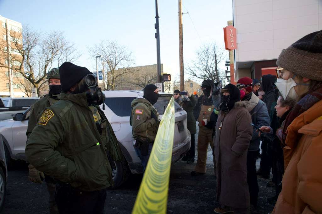 Minneapolis en émoi après un nouveau tir fatal d'agents fédéraux