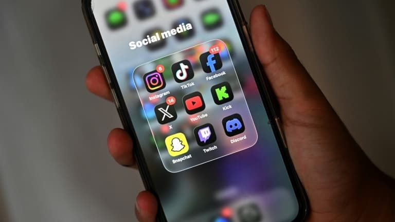 L'Assemblée nationale protège les jeunes en interdisant l'accès aux réseaux sociaux avant 15 ans