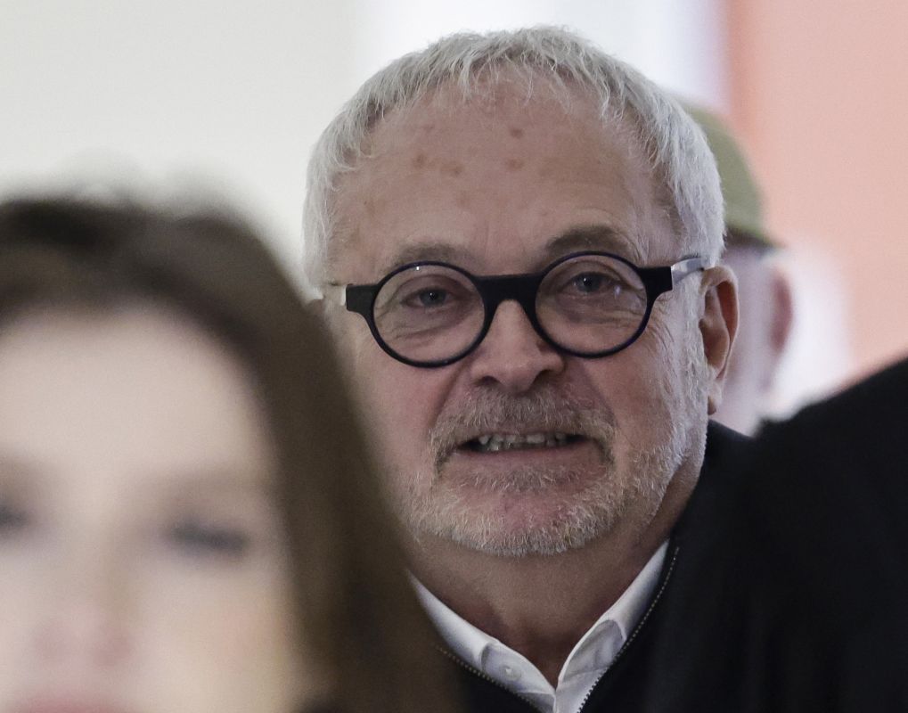 Le procès choc de Joël Guerriau : un ex-sénateur au cœur d'une affaire de soumission chimique