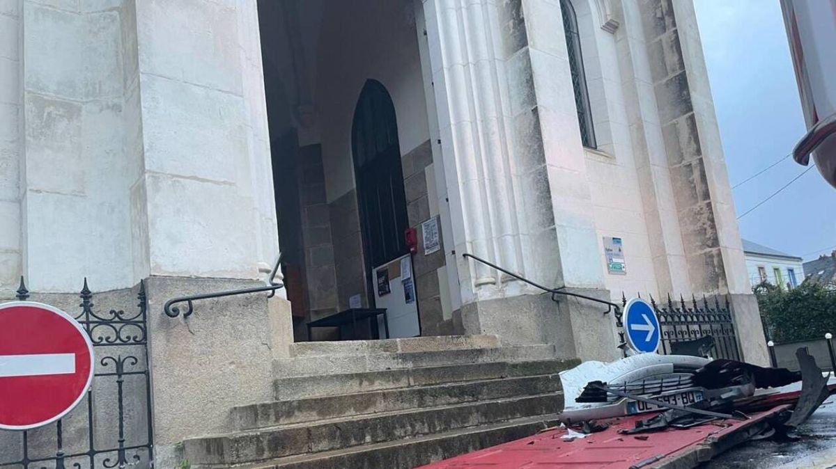 voiture folle défonce une église à nantes : les habitants sous le choc