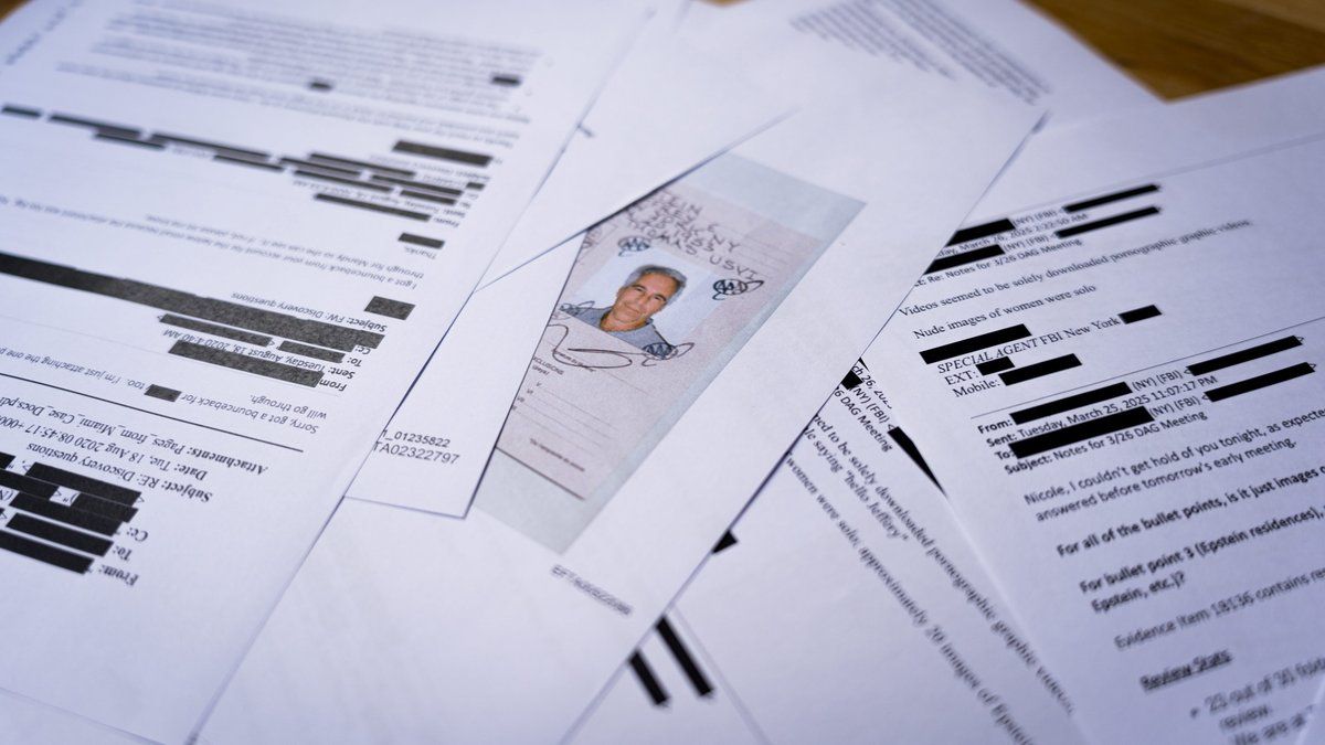 L'affaire Epstein : vers une enquête parlementaire controversée en France