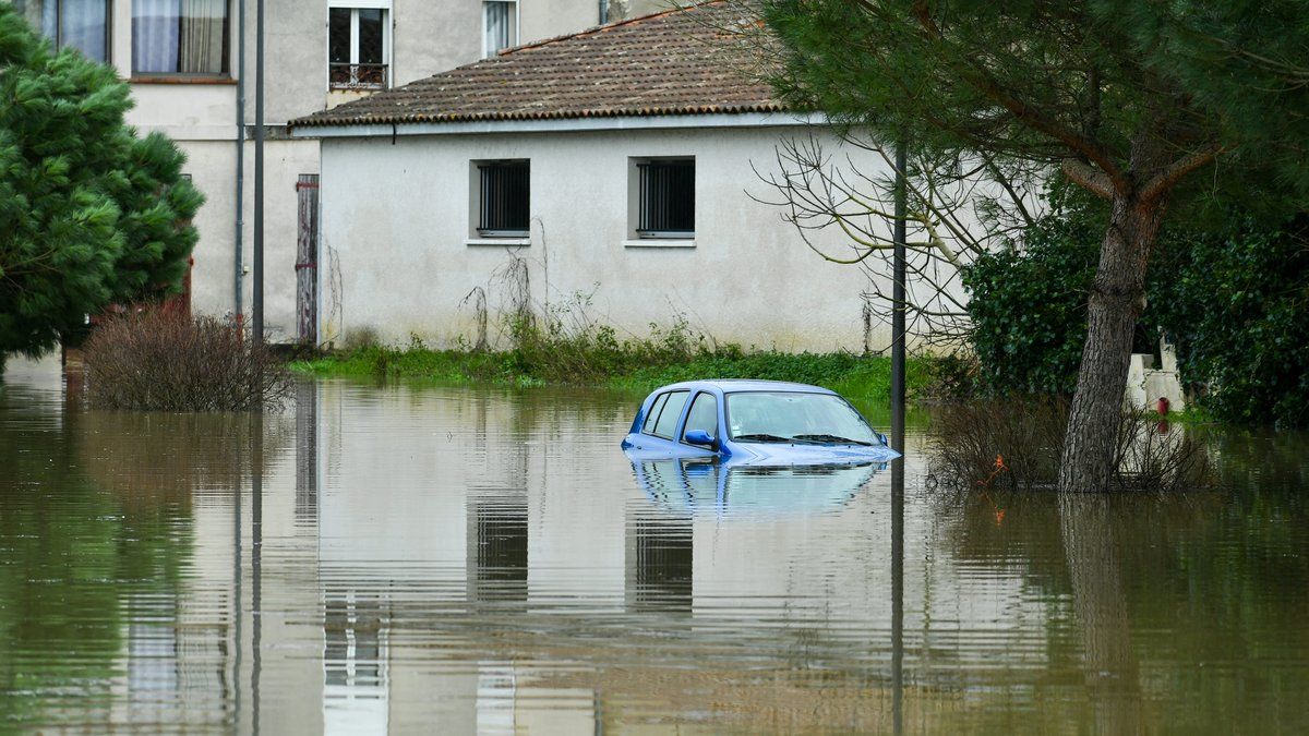 Vigilance orange et rouge : 25 départements en alerte face aux intempéries