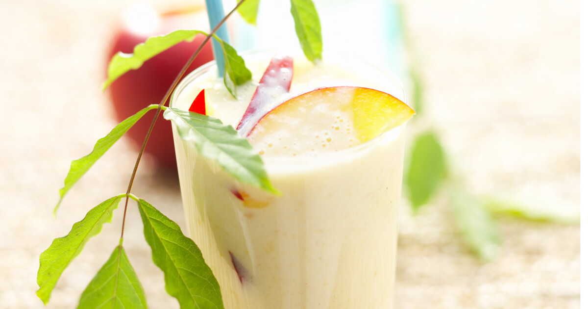 Découvrez le gourmand milk-shake brugnon au lait d'amande