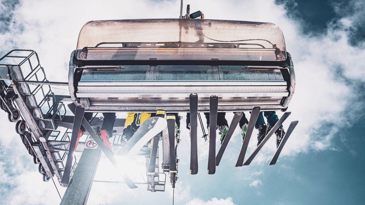 un drame au télésiège : un enfant chute de plus de 9 mètres à sierra-at-tahoe