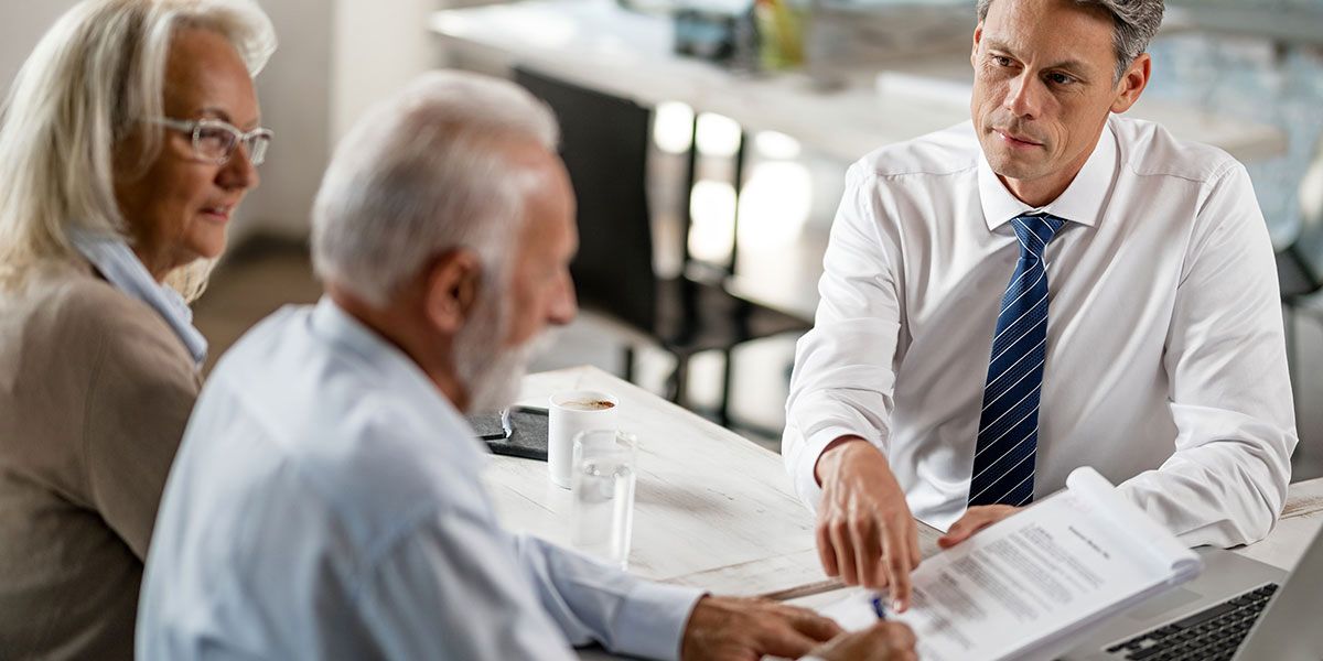 Les secrets d'un courtier en plan épargne retraite : avantages et frais en 2025