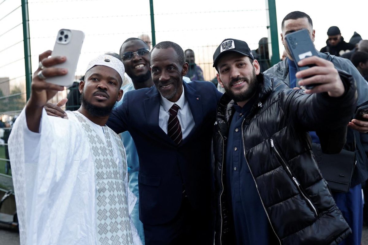 Bally Bagayoko, maire de Saint-Denis, appelle à l'unité face au racisme