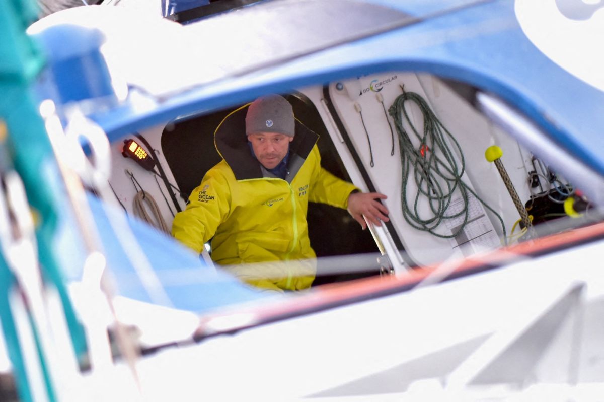 Kevin Escoffier sur le banc des accusés : un procès qui fait trembler le monde de la voile