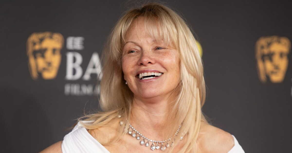 Le livre de cuisine de Pamela Anderson : 3 recettes végétales à découvrir