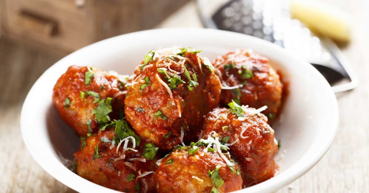 La recette savoureuse des boulettes de viande à la sauce tomate de Cyril Lignac