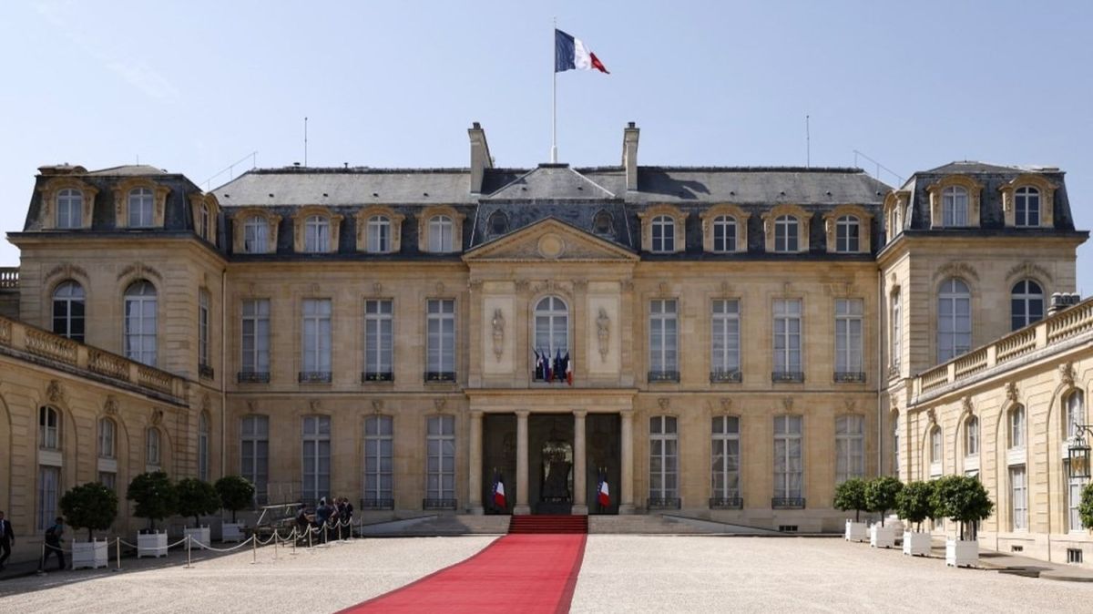 Un an avant la présidentielle : les campagnes prennent forme