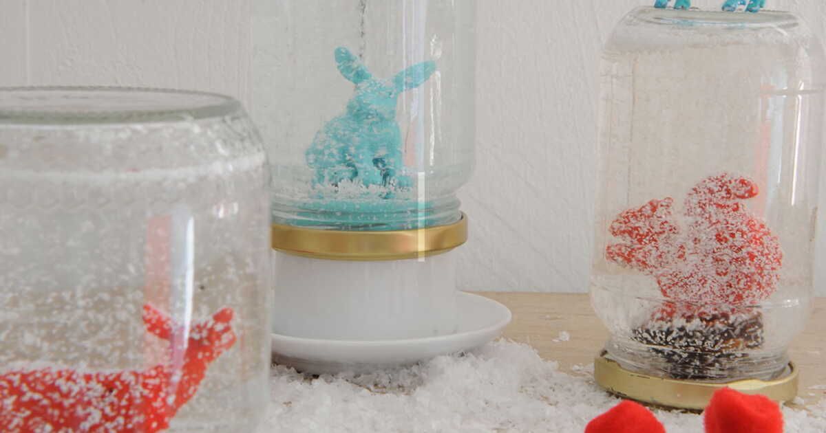 Des boules à neige fascinantes pour une déco de Noël originale