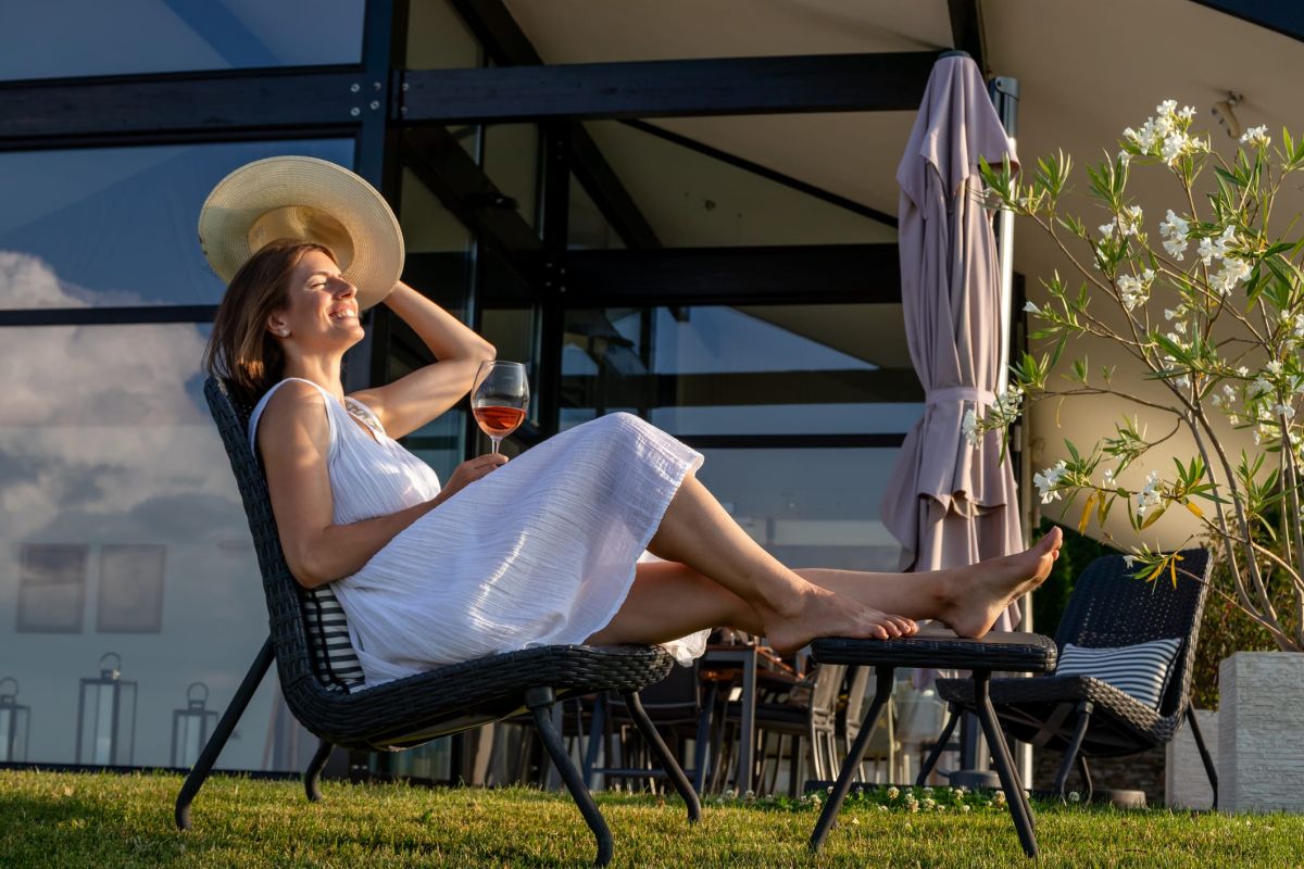 Transformez votre extérieur avec le fauteuil BELLONE à prix réduit