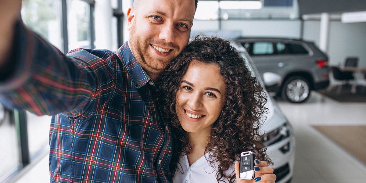 Acheter une voiture à deux : le crédit auto avec un co-emprunteur, un choix judicieux ?