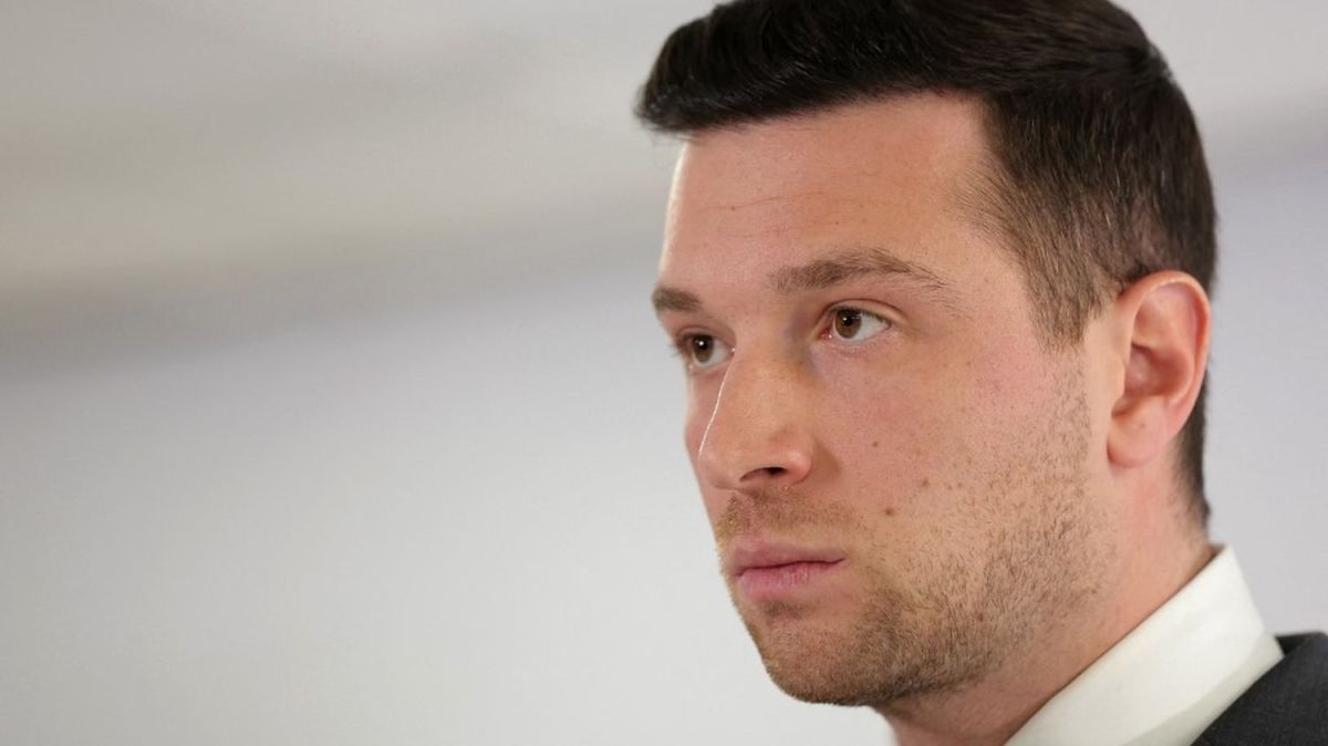 Jordan Bardella chez Medef : une première rencontre qui change la donne