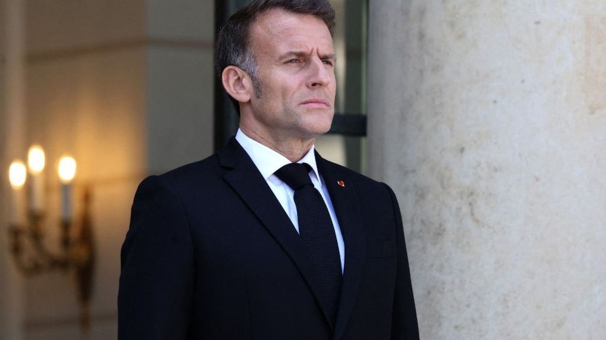 Macron rencontre 500 maires pour discuter sécurité et climat