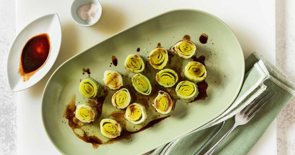 La technique révolutionnaire de Philippe Etchebest pour des poireaux vinaigrette savoureux