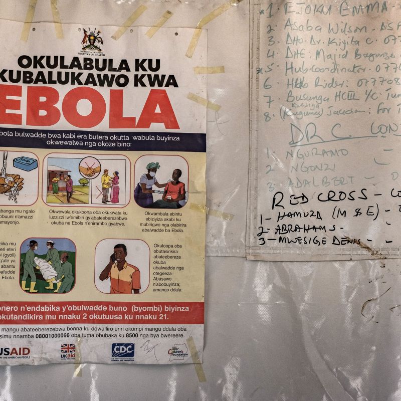 Ebola : un cas américain détecté, des mesures drastiques à la frontière