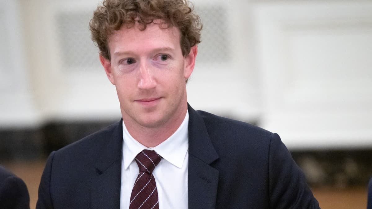 Meta annonce 8.000 licenciements : Mark Zuckerberg s'exprime sur cette décision difficile