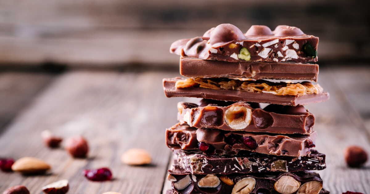 Craquez pour la maxi tablette de chocolat façon mendiants