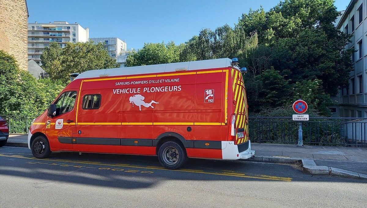 Une tragédie incompréhensible : la mort d'un enfant de 11 ans secoue Rennes