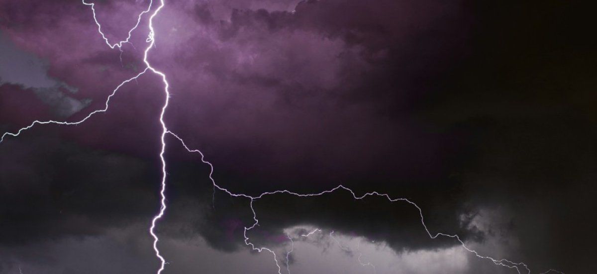 Éclairs et grêle en Normandie : des orages bouleversent la Manche