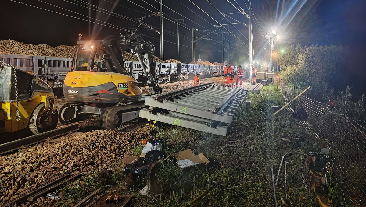 Les travailleurs de nuit de la SNCF relèvent un défi sous la lune à Lison