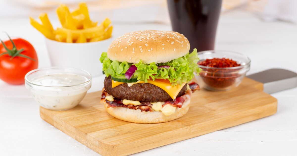Le sandwich big arch de McDonald's : une tentation calorique à ne pas manquer