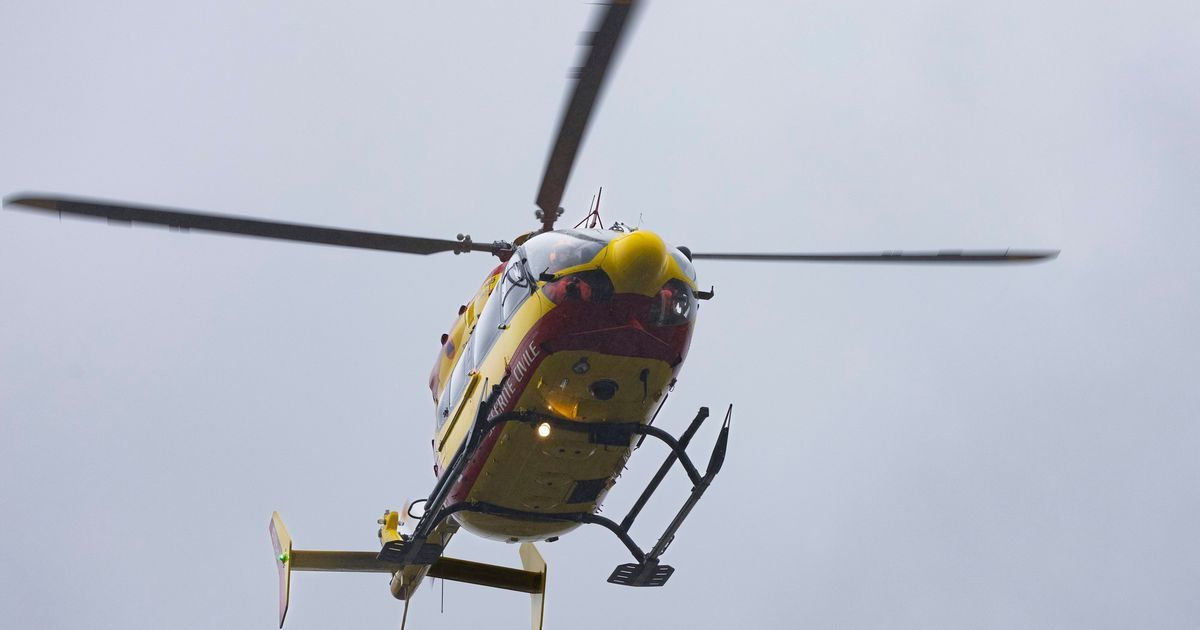 Tragédie à Plozévet : un jeune homme porté disparu après une baignade de nuit