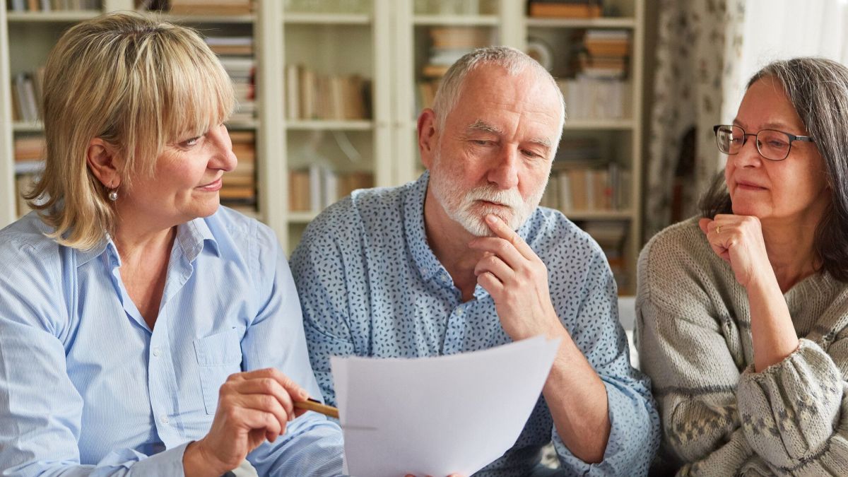Les inégalités de pension : pourquoi les hommes dominent-ils encore à la retraite ?