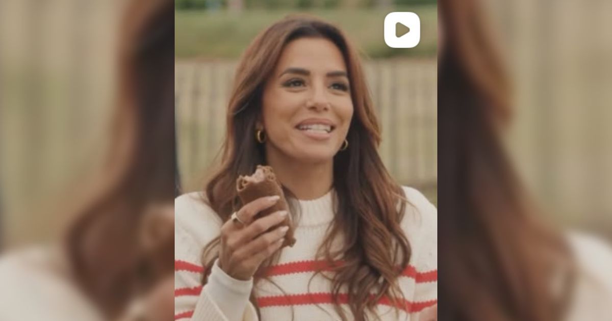 Eva Longoria célèbre la galette-saucisse : un délice breton à découvrir