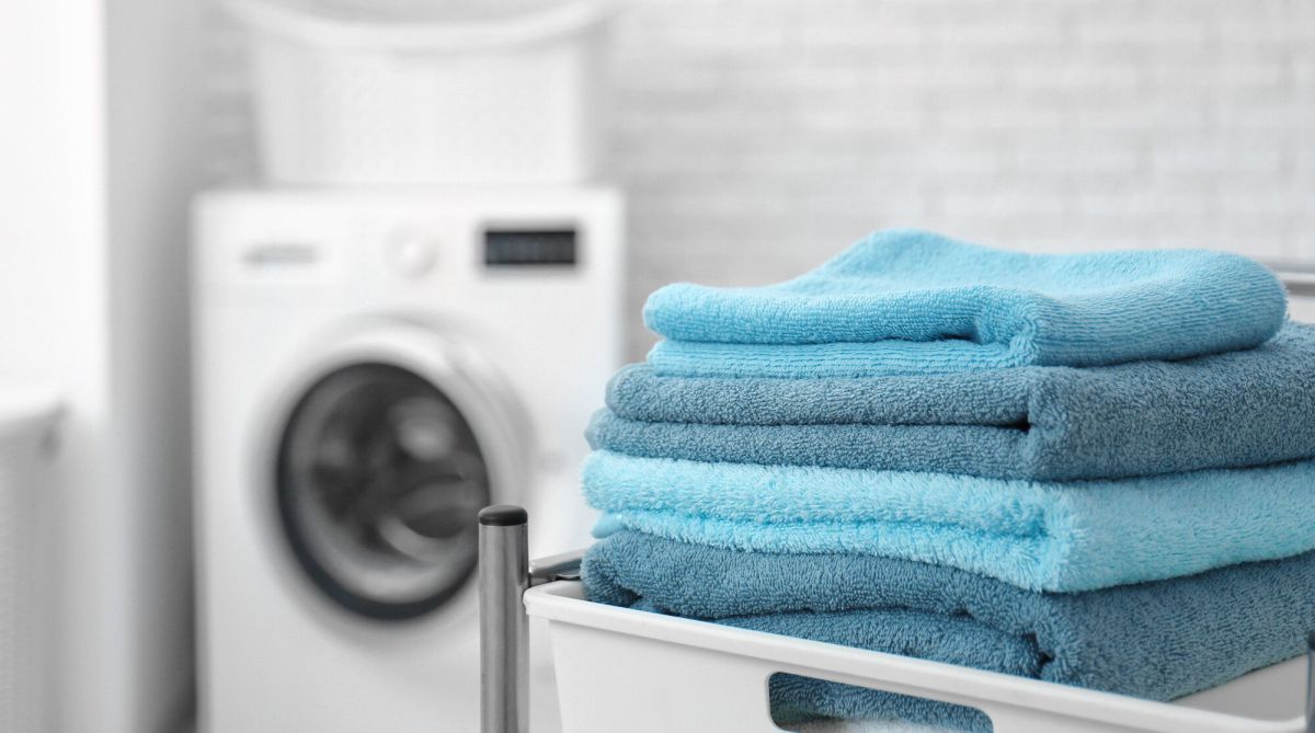 les secrets d'un linge de bain impeccable : lavage, rangement et astuces anti-bactéries