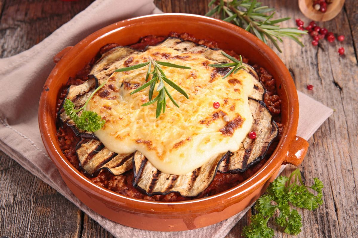 Le secret d'une moussaka authentique à savourer